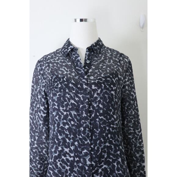 Burberry Size 6 Crushed Organza Button Down Blouse Abstract Animal Print - Picture 2 of 12